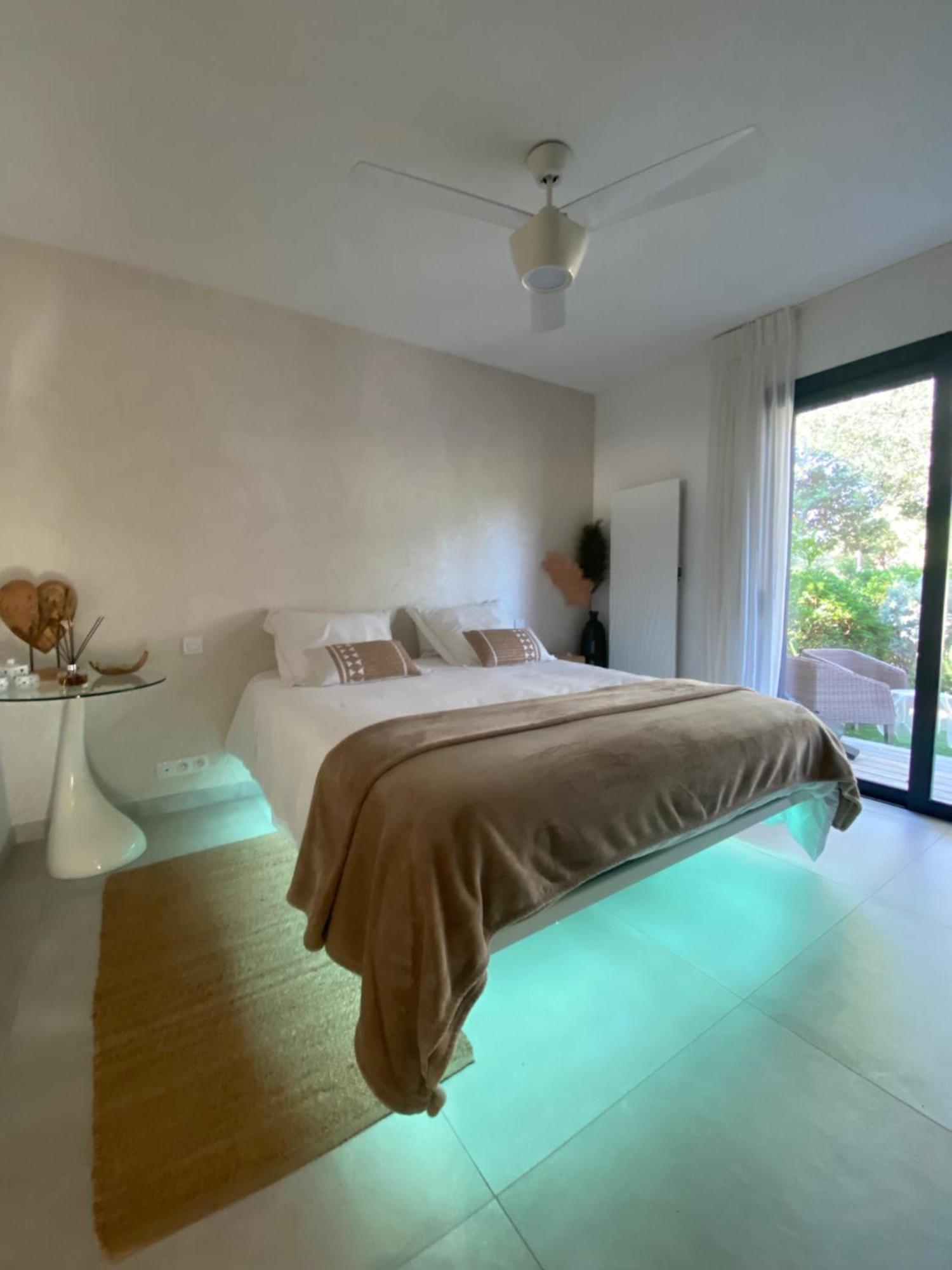 Casa Felicia Appartement Bonifacio  Buitenkant foto