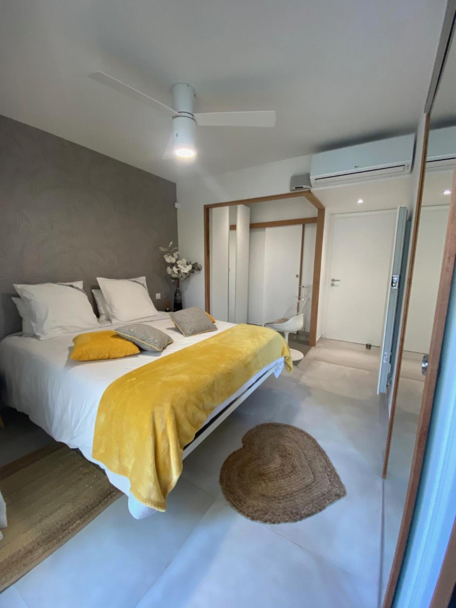 Casa Felicia Appartement Bonifacio  Buitenkant foto